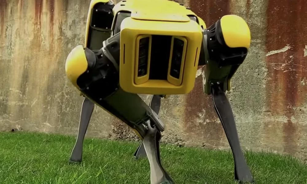 Το ρομπότ – σκύλος που θα πιάσει δουλειά σε πλατφόρμα πετρελαίου